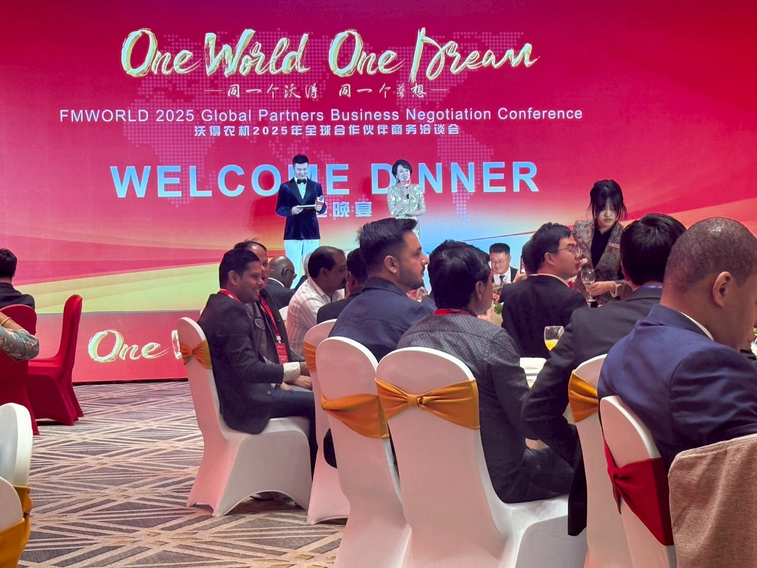 ส่งมอบรถ FM World ศรีจุฬา 3