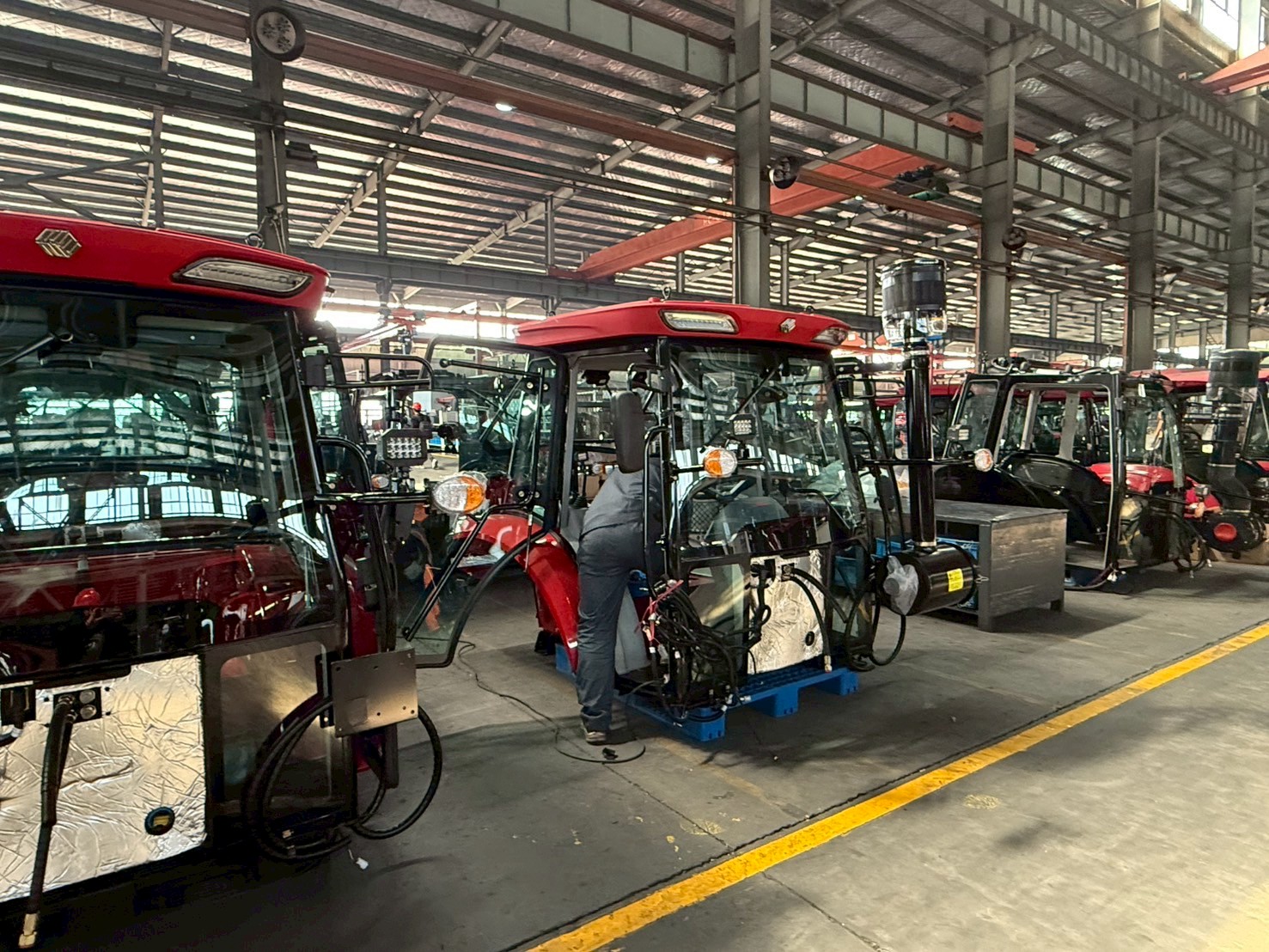 ส่งมอบรถ FM World ศรีจุฬา 3